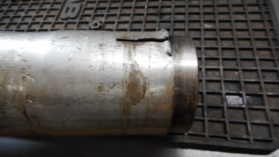 T16S-057.jpg